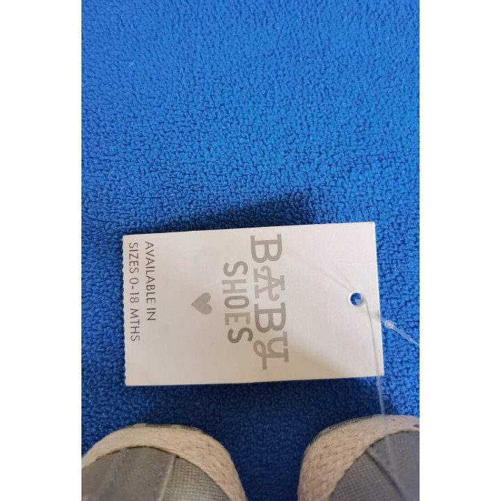 Baby Soft Sole Shoes – Sage Green – Non-Slip – New with Tags – 0–3 Months